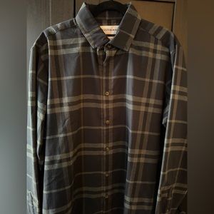 Mizzen+Main XL Trim Fit Black Plaid Button Down Shirt.
